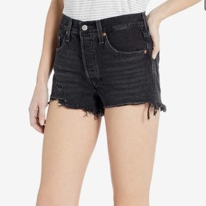 Levi’s black denim shorts size 27